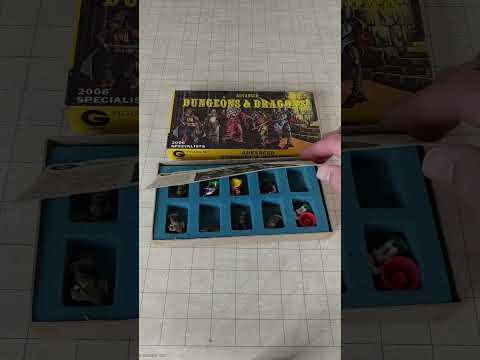 Amazing Dungeons and Dragons Thrift Store Find #dungeonsanddragons #dnd #miniature