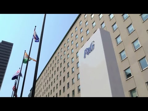 P&Gが売上高と業績予想を上方修正 (P&G hikes sales and earnings forecasts)