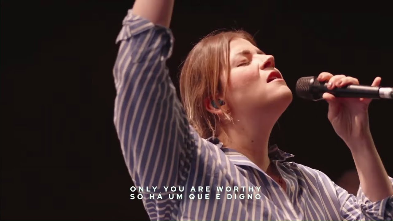 Abra o Livro (Open The Scroll) - Laura Souguellis | UPPERROOM