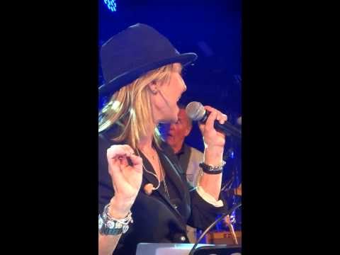 Lulu Under The Bridge - Oh Me Oh my