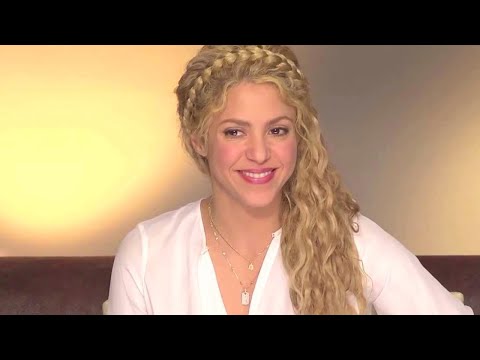 Shakira Speaking 7 Lenguages