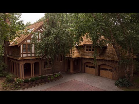 30 Sarah Way, Concord MA - Magnificent Function & Form