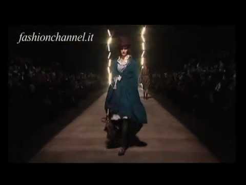 "Vivienne Westwood Gold Label" Autumn Winter 2010 2011 Paris 1 of 4 pret a porter by FashionChannel