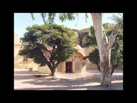 Saranagati - 05.04 - 4 - Avasya Raksibe Krsna - Visvasa, Palana - chodato purusa abhiman kinkori