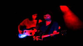 Angel Olsen - Lights Out