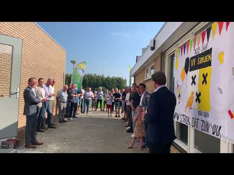 Opening nieuwe kleedkamers vv Strijen