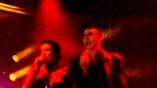 Marc Almond &amp; Siouxsie Sioux - Threat Of Love (Album Version)