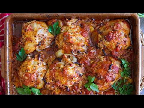 Spanish-Style Chicken Thighs  |  5 Mins Prep  |  One Pan Recipe!