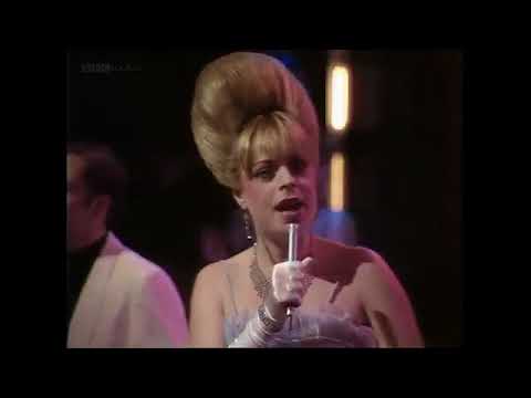 Mari Wilson   Just What I Always Wanted TOTP 1982 360p