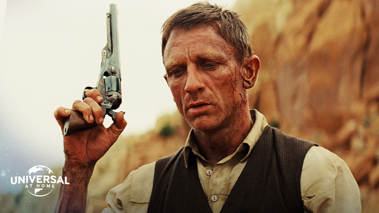 Daniel Craig Battles An Extraterrestrial Threat - Extended Preview