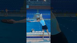 Freestyle recovery control - step-by-step 🩵🐬 #swimming #swimmingcoach #freestyle #shorts