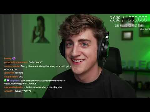 teaching kurtis conner how to play minecraft 4.7.21 (danny gonzalez full twitch stream)