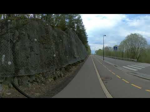 210514-02 Narnia (Loelva/Alnaparken), Maria Dehlis vei, Haugenstua, Høybråten, Lørenskog stasjon