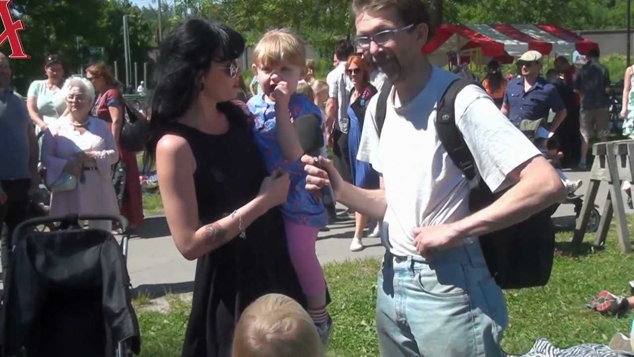 Allsångens kommande artist uträdande