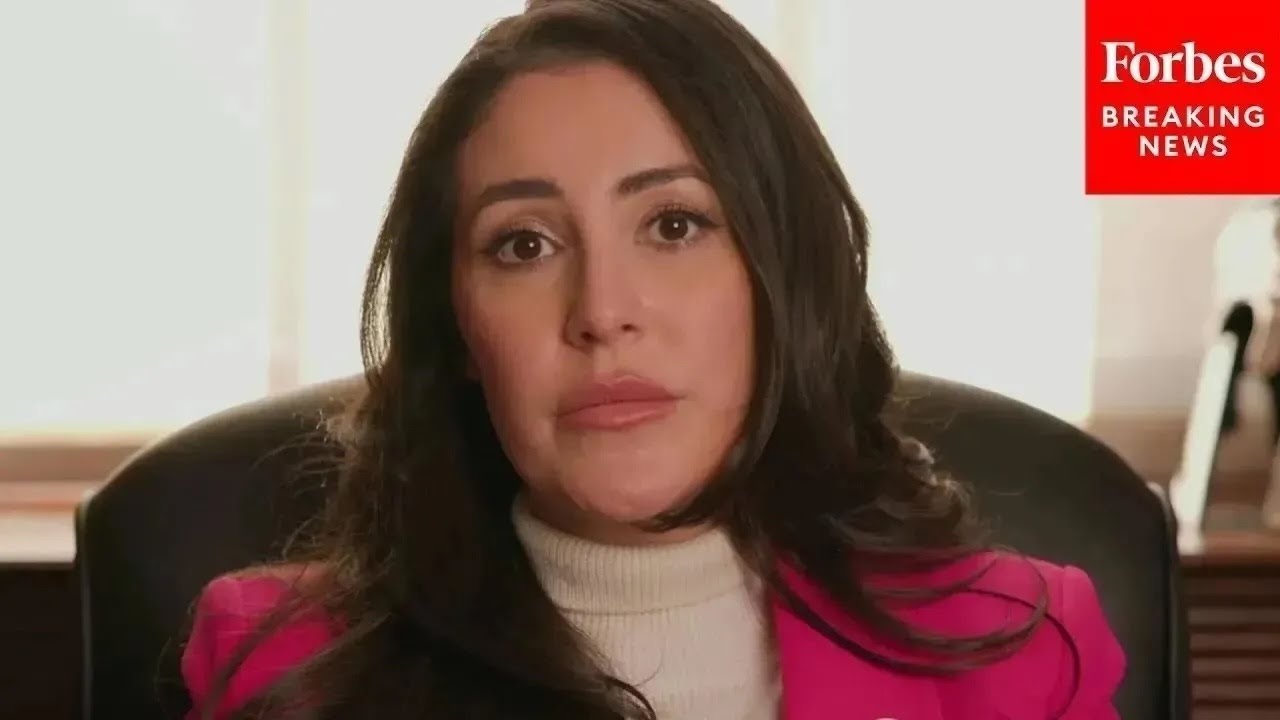 Anna Paulina Luna To Ex-23andMe CEO: What Happens After Customer Asks To Delete Their Data?