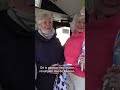 Dikke party bij laatste rit buschauffeur Dick ?? | Shorts