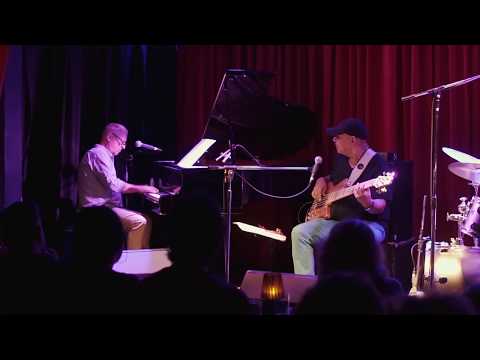 Trio Oriental (Fattoruso, Maza, Miodownik) - Candombe Apastoriuzado