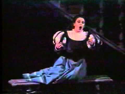 G. Verdi - Rigoletto "Caro nome" - Daniela Lojarro