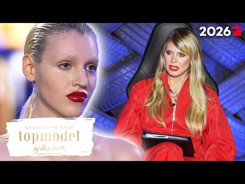 Video Thumbnail: Zwischen Freude & Tränen - zwei feiern, zwei verlassen die Show | Germanys next Topmodel | ProSieben