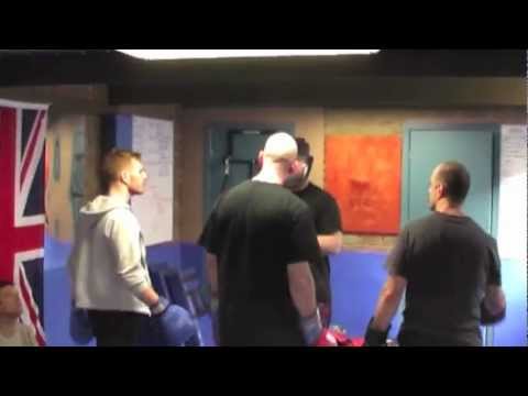 Lee Morrison @ Raw Combatives  Melbourne, Australia. RBSD- How good are your acting skills