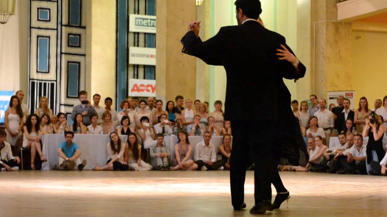 Video thumbnail for Maria and Carlos Rivarola, valse 'Recuerdo', White nights tango-2013