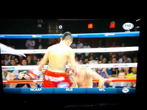 Boricua boxer Juanma Lopez gets KO