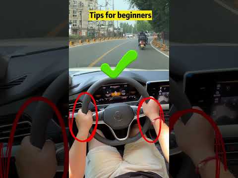 Many novice drivers use the steering wheel incorrectly, which is very dangerous. #car #driving #tips