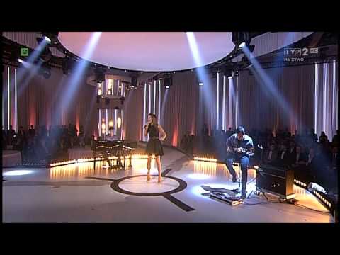 Najpierw spieprzyła hymn...