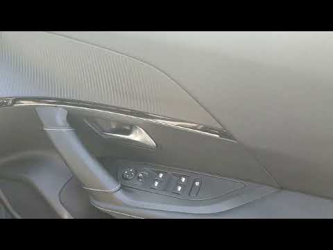Peugeot 2008 GT Premium 7kW 50kwh Auto - Image 2