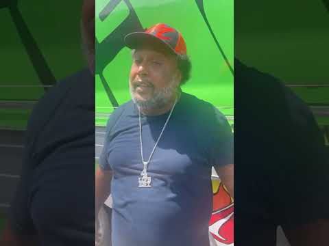 Fight night food trucks outside at just cool lounge September 1