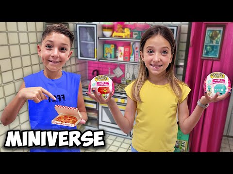 VLOGVI, WE OPEN THE MINIVERSE FOR THE FIRST TIME! UNBOXING...