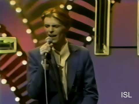 David Bowie - Soul Train - November 4, 1975 Interview - Golden Years & Fame  - 4K Enhanced