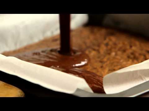 download lagu mp3 mp4 White Chocolate Swirl Brownies, download lagu White Chocolate Swirl Brownies gratis, unduh video klip White Chocolate Swirl Brownies