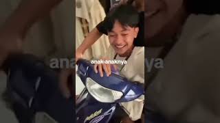 Download lagu engga anaknya engga ayahnya sama aja mp3 Download lagu engga anaknya engga ayahnya sama aja mp3