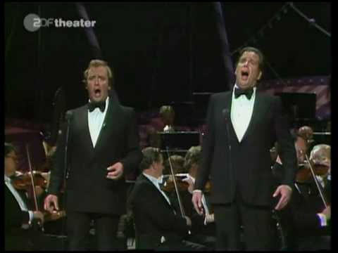 RENE KOLLO and TOM KRAUSE "Und in des Tempels Grund" from Pecheurs de perles (in German) 1981