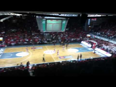 Brose Baskets - Finaleinzug 2011 - 2 min vor Spielende