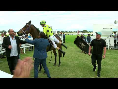 L'ORMARINS QUEENS PLATE