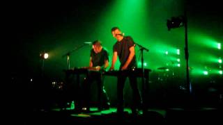 Nine Inch Nails - Me I'm Not HD (live w/ Atticus Ross @ Wiltern 9/10/09 FINAL SHOW EVER)