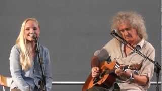 Brian May and Kerry Ellis - Life is Real