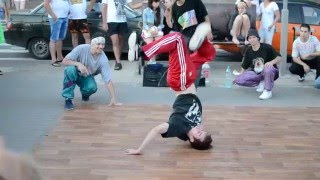 Брейк-данс в Лазаревском