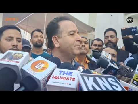 Daily Wagers Row : LoP #SunilSharma hits back, accusing CM #OmarAbdullah led government of mocking the youth and neglecting their rights.