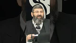 לא מהרהר אחריך (הרב אייל עמרמי) - התמונה מוצגת ישירות מתוך אתר האינטרנט יוטיוב. זכויות היוצרים בתמונה שייכות ליוצרה. קישור קרדיט למקור התוכן נמצא בתוך דף הסרטון