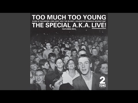 Skinhead Symphony: Longshot Kick The Bucket / Liquidator / Skinhead Moonstomp (Live at...