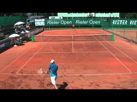 Michalicka - Lojda 6:1, 6:4