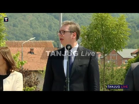 Dete ispred Vučića palo u nesvest, on lekare učio šta treba da rade