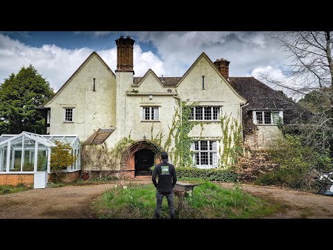 We found an ABANDONED mansion Frozen in Time - What happened to them?