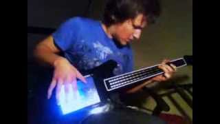 Video thumbnail for Dubstep Guitar Misa Tri Bass First Session by Yann Vanhalewyn