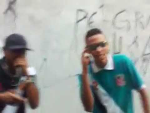 Mc Celinho Do Complexo - Não Dou tiro pro alto (LANCAMENTO 2012)