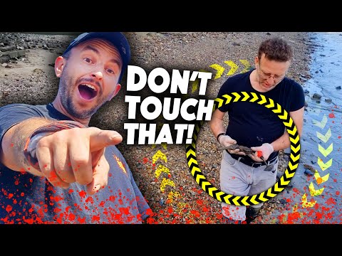 MAD FINDS on London's foreshore! Mudlarking The River Thames