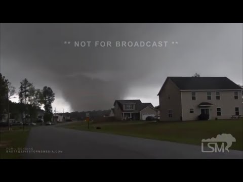 04-05-2022 Pembroke GA Large Violent Tornado-Damaged Homes-Search and Rescue